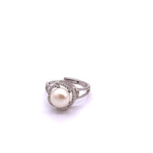 Load image into Gallery viewer, White Pearl Flower Ring with Sterling Silver