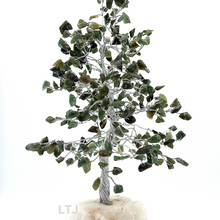 将图片加载到图库查看器,Natural Gemstone Tree (Hand-made)