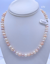 Cargar imagen en el visor de la galería, Mixed Pearl Knotted Necklace