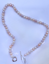 Cargar imagen en el visor de la galería, Mixed Pearl Knotted Necklace