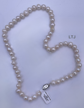 将图片加载到图库查看器,Freshwater pearl with round silver clasp 8mm 20"