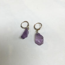 将图片加载到图库查看器,Gemstone Earrings with Silver Lock