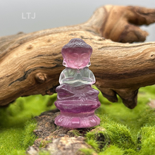 将图片加载到图库查看器,Rainbow Fluorite Buddha statue