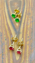 Load image into Gallery viewer, Gemstone withSilver Hard Prong Earring Small