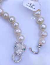 将图片加载到图库查看器,Natural Freshwater Pearl Bracelet (Cheetah Head Lock)