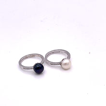 Load image into Gallery viewer, Pearl Single Adjustable Ring with Sterling Silver