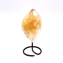 Cargar imagen en el visor de la galería, Citrine Point On Metal Stand
