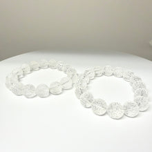 Load image into Gallery viewer, Quartz Crystal Curved Bracelet