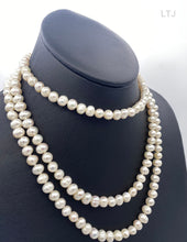 Cargar imagen en el visor de la galería, Long Pearl Knotted Necklace 52"