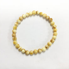 Cargar imagen en el visor de la galería, White Amber Bracelet