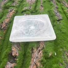将图片加载到图库查看器,Selenite Charger Plate