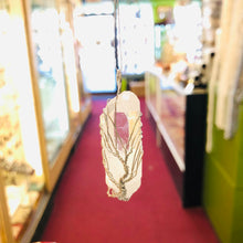 Cargar imagen en el visor de la galería, Quartz Crystal Point Pendant With Tree of Life Wired