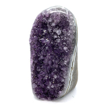 将图片加载到图库查看器,Amethyst Geode Medium