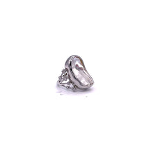 Load image into Gallery viewer, Natural Freshwater Pearl with Sterling Silver Ring