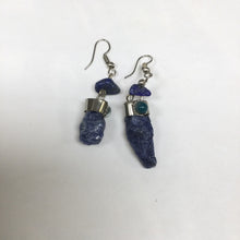 Cargar imagen en el visor de la galería, Gemstone Rough Long Earrings