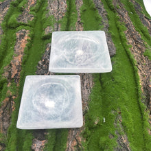 将图片加载到图库查看器,Selenite Charger Plate