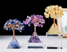 将图片加载到图库查看器,Wire wrapped Gemstone tree with pyramid base