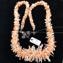 Load image into Gallery viewer, Angle Skin Coral Graduated Necklace