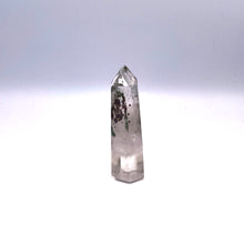 Load image into Gallery viewer, Phantom Quartz Point Rough