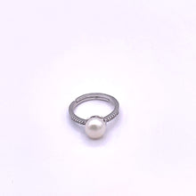 Load image into Gallery viewer, Pearl Single Adjustable Ring with Sterling Silver