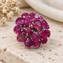 Cargar imagen en el visor de la galería, Ruby Round Shape in Sterling Silver