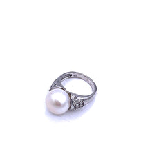 Load image into Gallery viewer, Natural Freshwater Pearl with Sterling Silver Ring