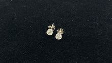Загрузить изображение в средство просмотра галереи, Gemstones with Silver Soft Prong Earring Small