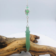 Cargar imagen en el visor de la galería, Aventurine Point Pendulum