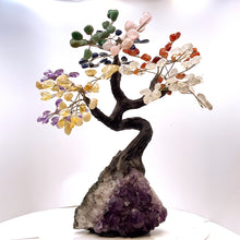 Cargar imagen en el visor de la galería, 7 Chakra Gemstone with Amethyst Cluster Base Tree of Life