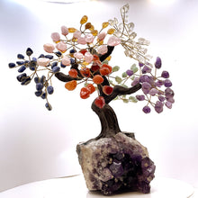Cargar imagen en el visor de la galería, 7 Chakra Gemstone with Amethyst Cluster Base Tree of Life