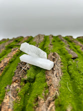 Load image into Gallery viewer, Selenite Stick