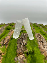 Load image into Gallery viewer, Selenite Stick