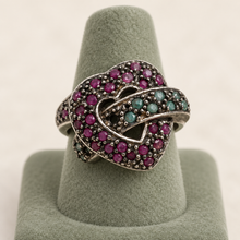 Загрузить изображение в средство просмотра галереи, Ruby with Emerald Heart Ring