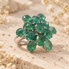Загрузить изображение в средство просмотра галереи, Emerald Oval Cluster Ring