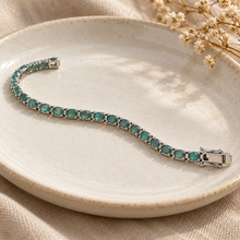 Cargar imagen en el visor de la galería, One Line Emerald Sterling Silver Bracelet
