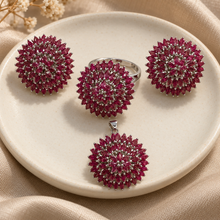 Cargar imagen en el visor de la galería, Ruby Flower Style Set