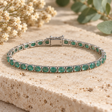 Cargar imagen en el visor de la galería, One Line Emerald Sterling Silver Bracelet