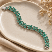 Cargar imagen en el visor de la galería, One Line Emerald Flower Sterling Silver Bracelet