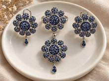 Cargar imagen en el visor de la galería, Sapphire Big Flower Set