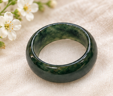 Load image into Gallery viewer, Large Dark Green Jade Rings