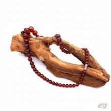 Cargar imagen en el visor de la galería, Burmese Garnet Gratuated Necklace