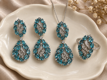 Load image into Gallery viewer, Blue Zircon Hanging with Sterling Silver Set