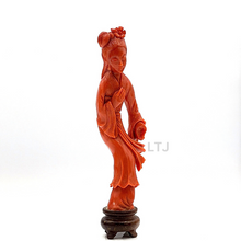 将图片加载到图库查看器,Salmon red coral carving from Qing Dynasty
