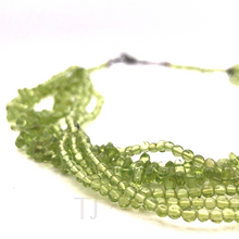 Загрузить изображение в средство просмотра галереи, Peridot six layered Necklace