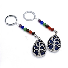Загрузить изображение в средство просмотра галереи, gemstones tree of life key chain with 7 chakra