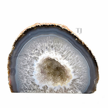 Cargar imagen en el visor de la galería, Natural Agate Geode