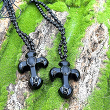 Загрузить изображение в средство просмотра галереи, Black Onyx Cross Pendant Necklace