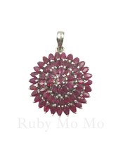 Load image into Gallery viewer, Sunflower shaped ruby set