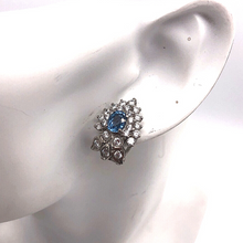 Загрузить изображение в средство просмотра галереи, Diamonique earrings from Italy
