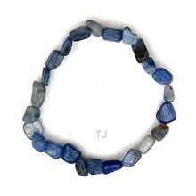 将图片加载到图库查看器,Kyanite Nugget Bracelet